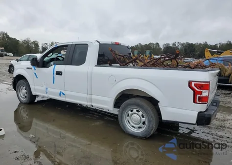 2018 Ford F150 Super Cab z USA, uszkodzony, nr VIN 1FTEX1CP8JKE43129